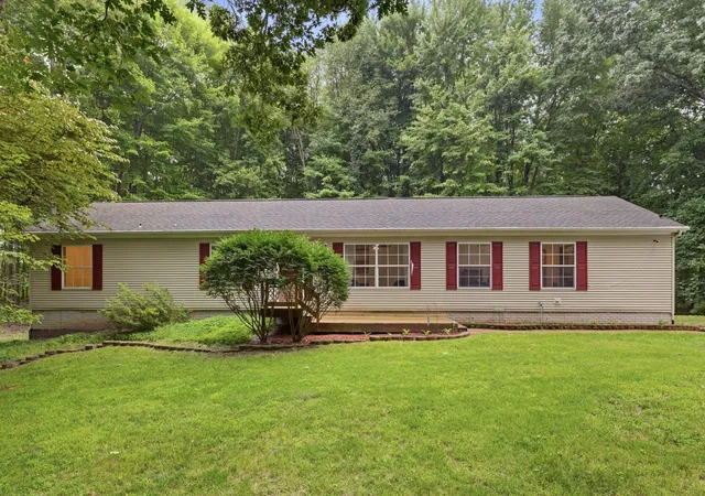 1st image of 10641 Coopersfield Rd, Chelsea, MI 48118 | MLS# 81026042626