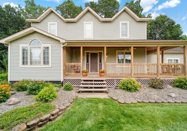 Photo 1 of Single family home for sale at 4211 Aspen Way, Jackson, MI 49201 | MLS# 55026042629 | Listing updated on 2026-09-09