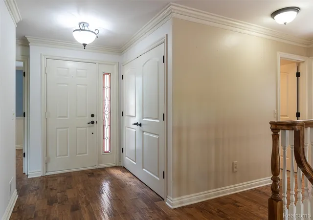 Listing Photo 5 - Condo for sale in building located at 41654 Kenilworth Ln, Novi, MI 48377