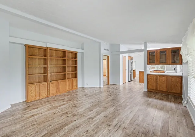 3rd image of 1559 Larkmore Ln, Grass Lake, MI 49240 | MLS# 55026042639
