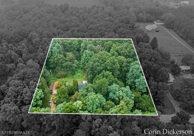 2nd image of 13790 Hutchinson Rd, Dowling, MI 49050 | MLS# 65026042645