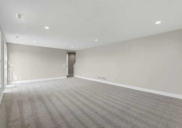 32nd image of 10124 Strawberry Ln, Zeeland, MI 49464 | MLS# 71026042642