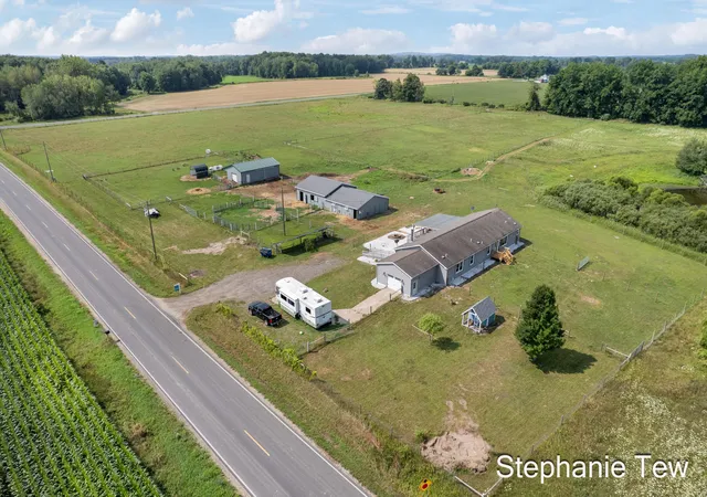 2nd image of 4155 N Neff Rd, Edmore, MI 48829 | MLS# 65026042648