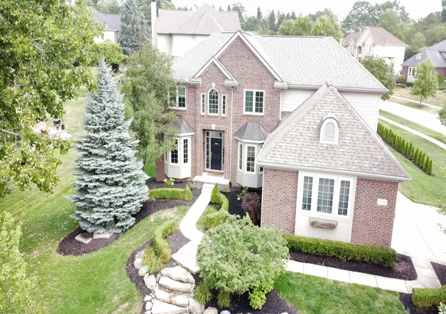 Photo 1 of Single family home for sale at 5120 Parkgate Dr, Commerce Township, MI 48382 | MLS# 81026042651 | Listing updated on 2026-09-03