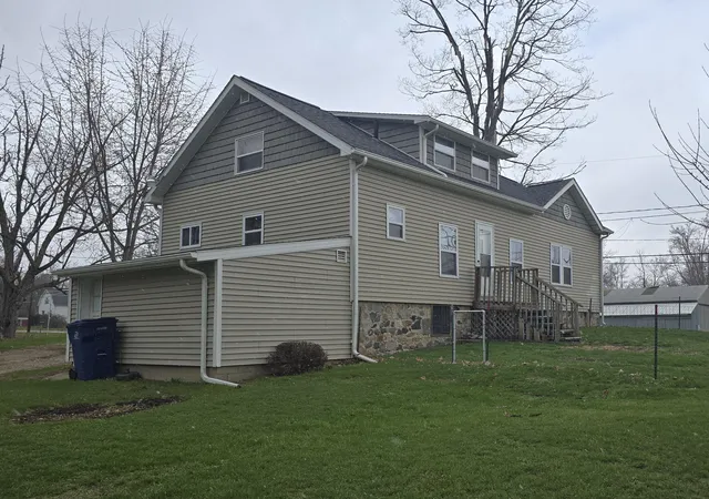Photo 4 of Single family home for sale at 804 E State St, Colon, MI 49040 | MLS# 68026042655 | Listing updated on 2026-10-09
