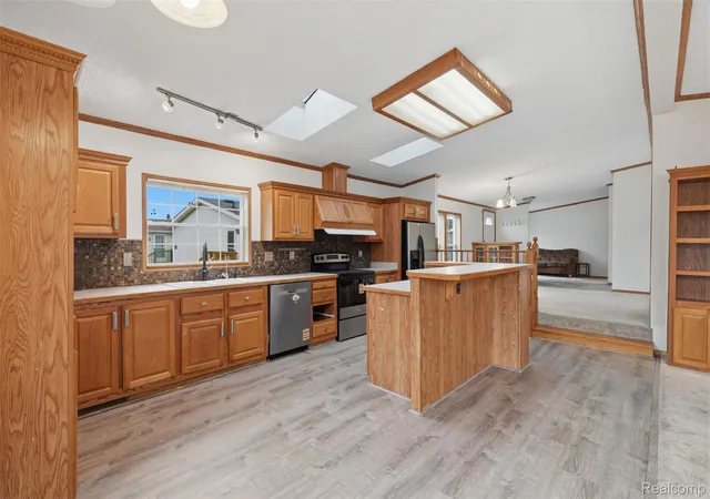 4th image of 2524 Shakespeare Ln, Northville, MI 48167 | MLS# 20261064569