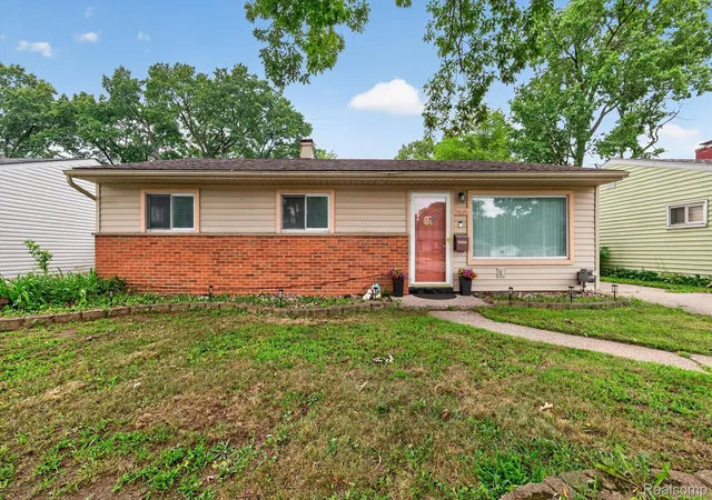 Photo 1 of Single family home for sale at 35026 Fairchild St, Westland, MI 48186 | MLS# 20261064578 | Listing updated on 2026-09-15
