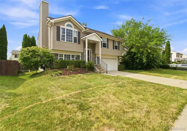 Photo 3 of Single family home for sale at 7190 Hogan Dr, Ypsilanti, MI 48197 | MLS# 20261064581 | Listing updated on 2026-09-11