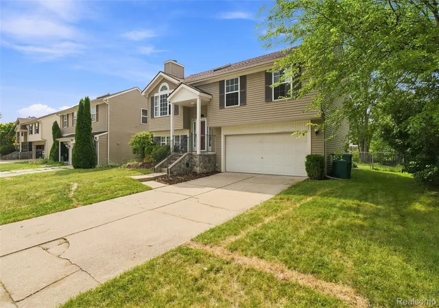 Photo 3 of Single family home for sale at 7190 Hogan Dr, Ypsilanti, MI 48197 | MLS# 20261064581 | Listing updated on 2026-09-11