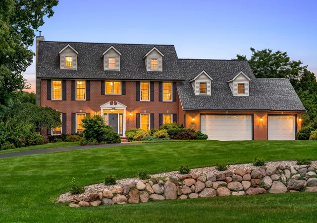 1st image of 60625 Valley View Blvd, Mattawan, MI 49071 | MLS# 66026042663