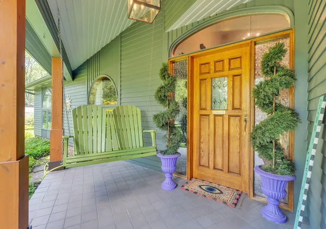Photo 2 of Single family home for sale at 93 Lynwood Dr, Battle Creek, MI 49015 | MLS# 66026042666 | Listing updated on 2026-09-16