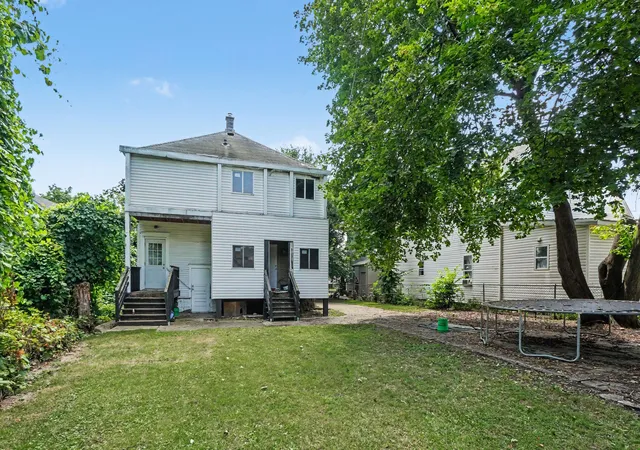 Photo 1 of Multi family home for sale at 727 NW 6th Street, Grand Rapids, MI 49504 | MLS# 71026042665 | Listing updated on 2026-09-04