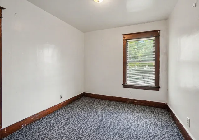 Photo 4 of Multi family home for sale at 727 NW 6th Street, Grand Rapids, MI 49504 | MLS# 71026042665 | Listing updated on 2026-09-04