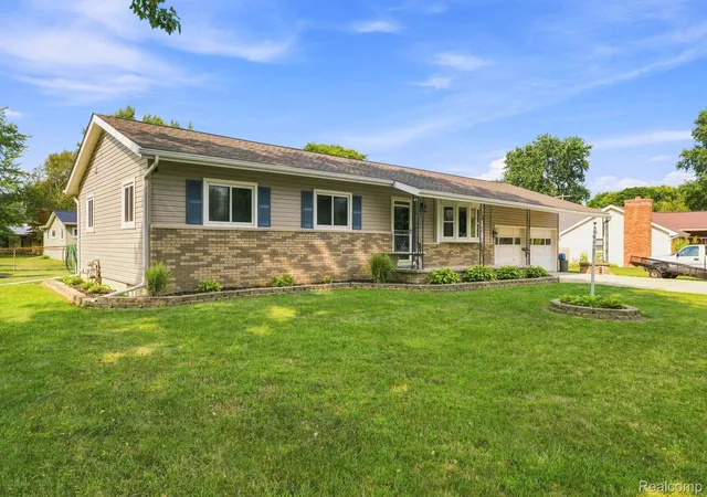 Photo 2 of Single family home for sale at 116 Clark St, Yale, MI 48097 | MLS# 20261064584 | Listing updated on 2026-08-17