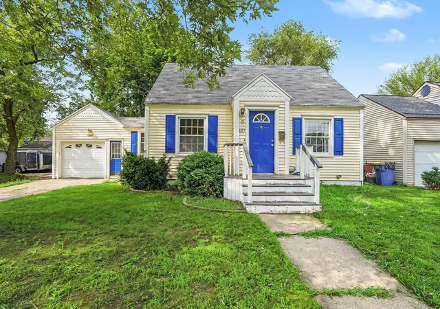 Photo 1 of Sale Pending at 1113 Griggs St Se, Grand Rapids, MI 49507 | MLS# 65026042673 | Listing updated on 2026-09-22