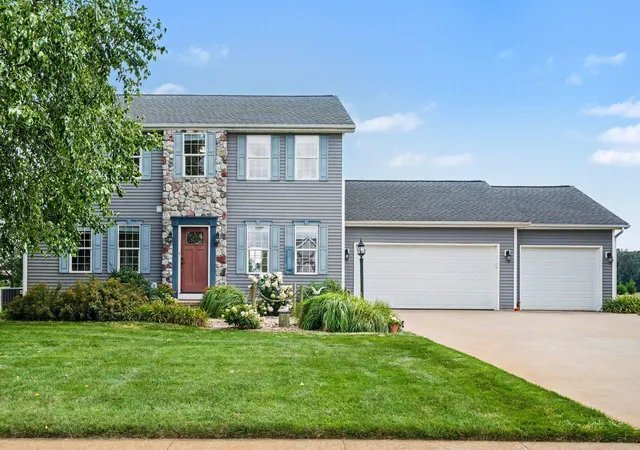 Photo 1 of Single family home for sale at 5948 Pollys Path, Berrien Springs, MI 49103 | MLS# 69026042671 | Listing updated on 2026-08-14
