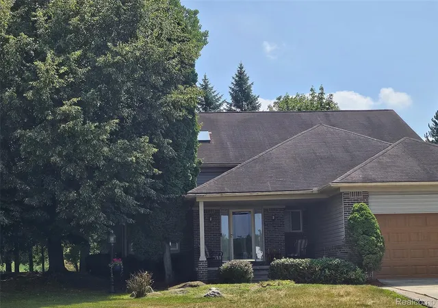 Photo 1 of Single family home for sale at 45113 Lindsey Dr, Van Buren Township, MI 48111 | MLS# 20261064595 | Listing updated on 2026-09-14