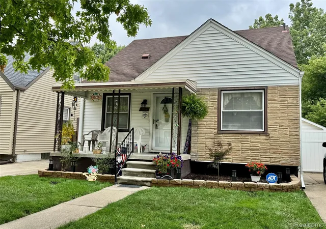 Photo 1 of Single family home for sale at 1930 Leblanc Ave, Lincoln Park, MI 48146 | MLS# 20261064594 | Listing updated on 2026-09-12