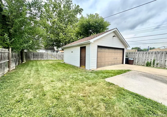 Photo 2 of Single family home for sale at 1930 Leblanc Ave, Lincoln Park, MI 48146 | MLS# 20261064594 | Listing updated on 2026-09-12
