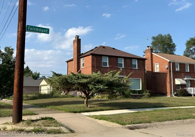 Photo 3 of Single family home for sale at 16601 Fairmount Dr, Detroit, MI 48205 | MLS# 20261064607 | Listing updated on 2026-10-01