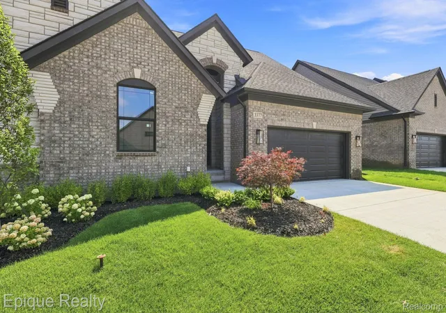 2nd image of 3377 Brookdale Ln #13, Lake Orion, MI 48360 | MLS# 20261064617