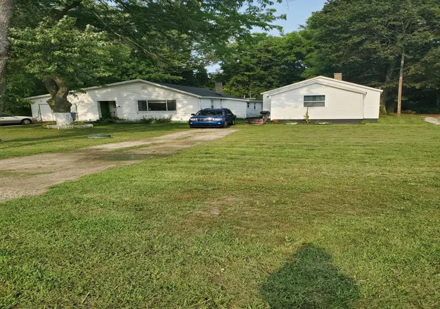 1st image of 431 N Crystal Ave, Benton Harbor, MI 49022 | MLS# 69026042688
