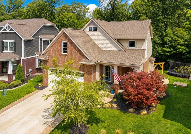 1st image of 28610 Cottage Ln, New Hudson, MI 48165 | MLS# 81026042699