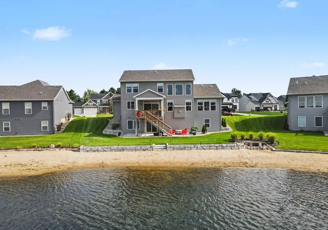 39th image of 12623 Manchester Dr, Grand Haven, MI 49417 | MLS# 65026042706