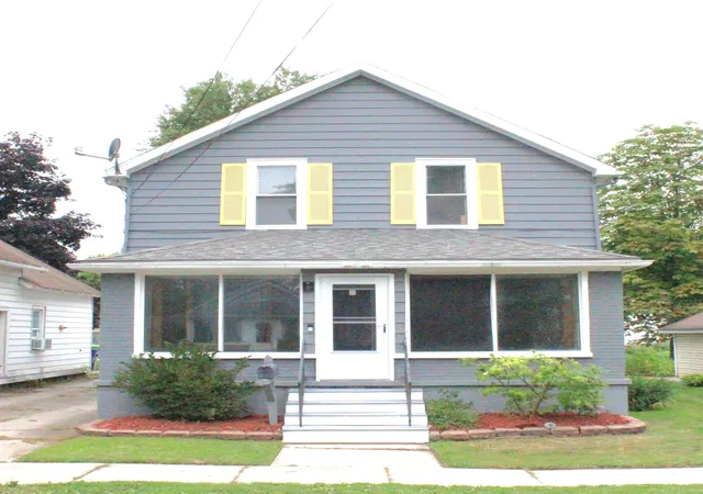 2nd image of 208 Jay St, Saint Charles, MI 48655 | MLS# 66026042709
