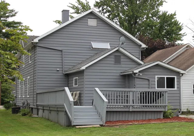 Photo 3 of Single family home for sale at 208 Jay St, Saint Charles, MI 48655 | MLS# 66026042709 | Listing updated on 2026-09-01