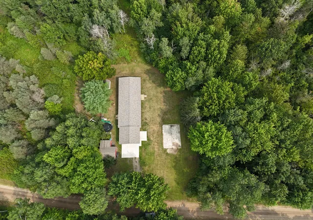 Photo 3 of Single family home for sale at 15766 Makinen Rd, Kaleva, MI 49645 | MLS# 67026042708 | Listing updated on 2026-09-12