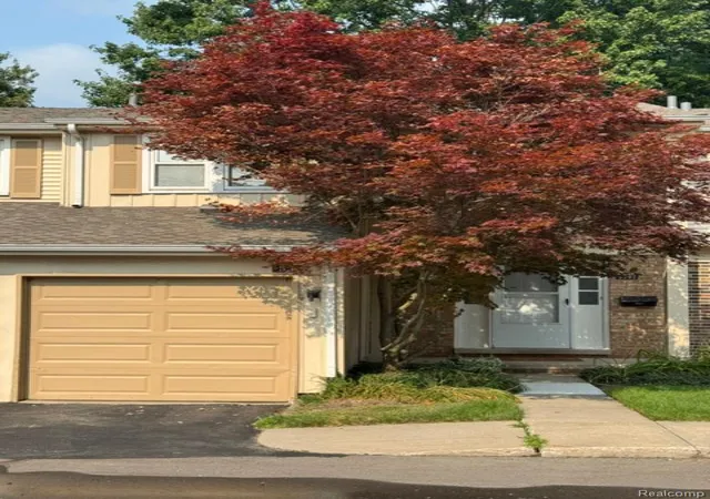 1st image of 5392 Breeze Hill Pl, Troy, MI 48098 | MLS# 20261064638