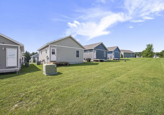 Photo 3 of Single family home for sale at 1060 Cupola Pl, Traverse City, MI 49696 | MLS# 78080072344 | Listing updated on 2026-09-16