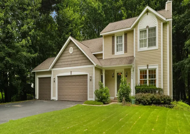 Photo 3 of Single family home for sale at 155 Summer Wind, Holland, MI 49424 | MLS# 65026042716 | Listing updated on 2026-08-20