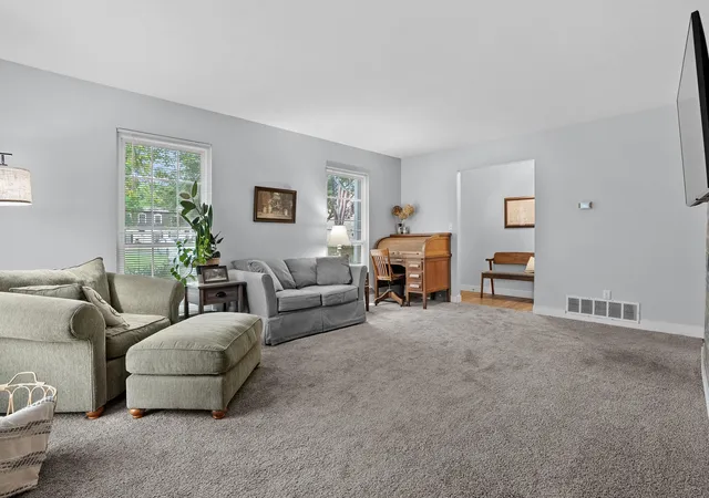 Photo 4 of Condo for sale at 110 Haymac Dr, Kalamazoo, MI 49004 | MLS# 66026042724 | Listing updated on 2026-09-08