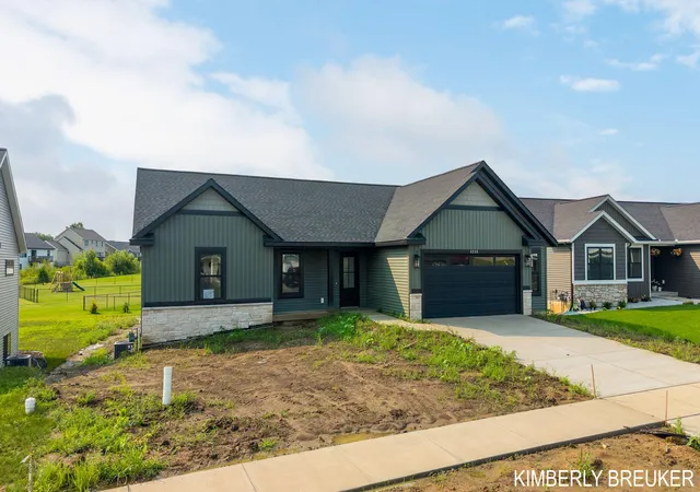 Photo 3 of Single family home for sale at 6286 Roman Rd, Allendale, MI 49401 | MLS# 65026042728 | Listing updated on 2026-09-11