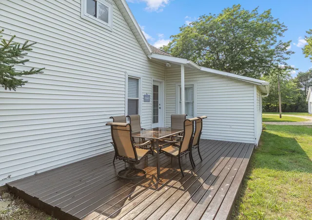Photo 4 of Single family home for sale at 10681 Fillmore St, Zeeland, MI 49464 | MLS# 71026042733 | Listing updated on 2026-09-05