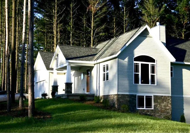 Photo 1 of Single family home for sale at 1921 Pineridge, Hastings, MI 49058 | MLS# 66026042730 | Listing updated on 2026-09-15
