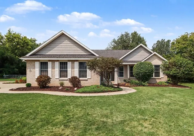 Photo 1 of Single family home for sale at 7633 N 26th Street, Kalamazoo, MI 49004 | MLS# 66026042746 | Listing updated on 2026-09-18