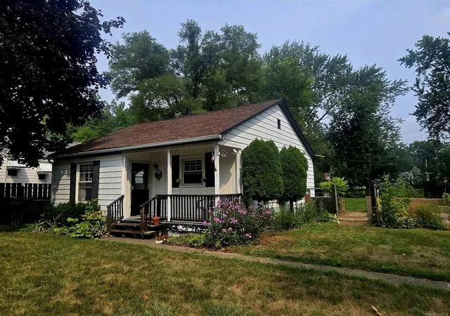 Photo 1 of Single family home for sale at 3057 Wasmund Ave, Warren, MI 48091 | MLS# 58050218543 | Listing updated on 2026-09-14