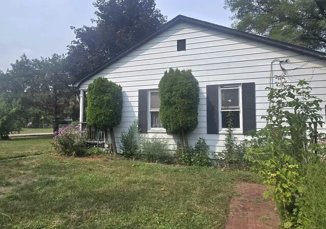 Photo 4 of Single family home for sale at 3057 Wasmund Ave, Warren, MI 48091 | MLS# 58050218543 | Listing updated on 2026-09-14