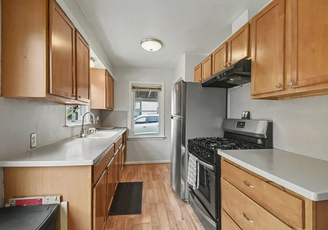 4th image of 3658 Badger Ave Sw, Wyoming, MI 49509 | MLS# 65026042756