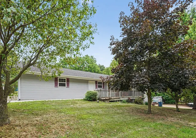1st image of 1946 Nazareth Rd, Kalamazoo, MI 49048 | MLS# 66026042759