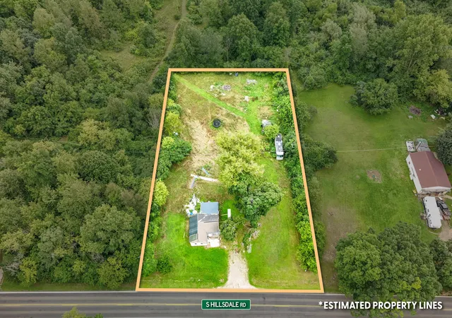 Photo 1 of Single family home for sale at 1451 S Hillsdale Rd, Hillsdale, MI 49242 | MLS# 53026042768 | Listing updated on 2026-08-14