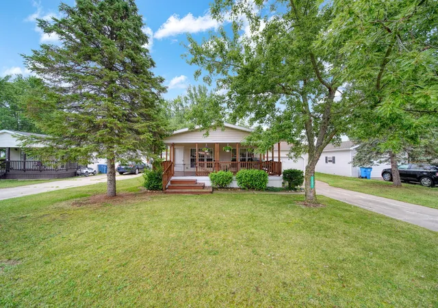 Photo 1 of Single family home for sale at 12551 Sheffield Dr, Somerset Center, MI 49282 | MLS# 55026042776 | Listing updated on 2026-09-28