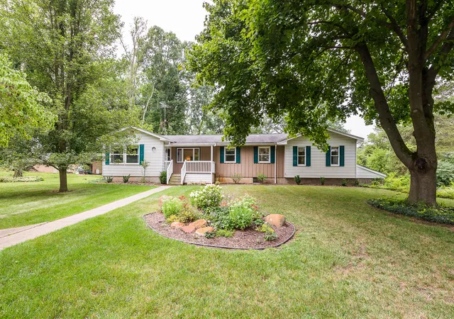 1st image of 7682 Michigan State Road 52, Manchester, MI 48158 | MLS# 81026042784