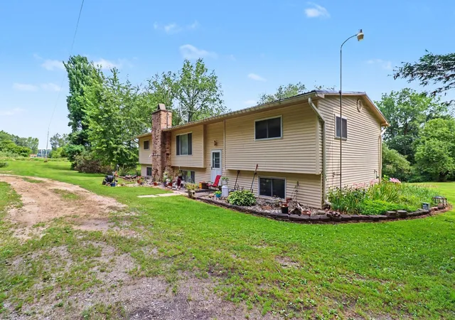 40th image of 1278 N Waldron Rd, Crystal, MI 48818 | MLS# 79080072364