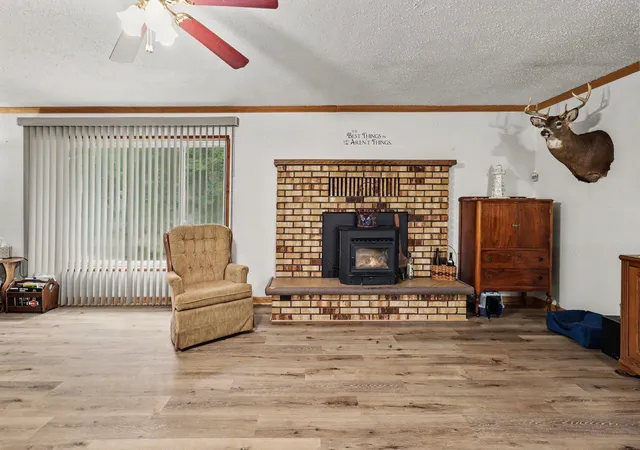 5th image of 1278 N Waldron Rd, Crystal, MI 48818 | MLS# 79080072364