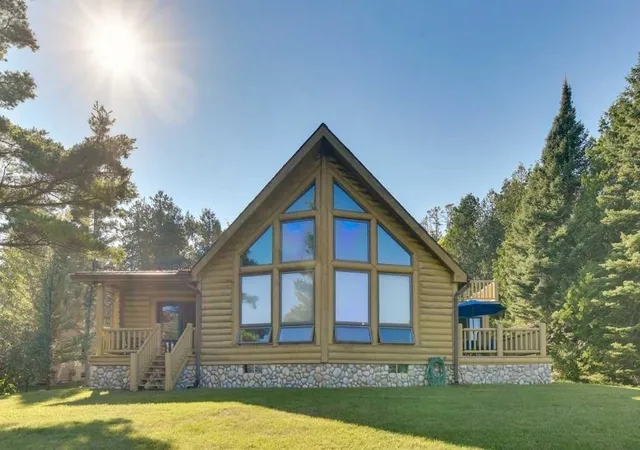 Photo 1 of Single family home for sale at 307 S Lake Huron Shore Rd, Harrisville, MI 48740 | MLS# 77080072365 | Listing updated on 2026-08-17