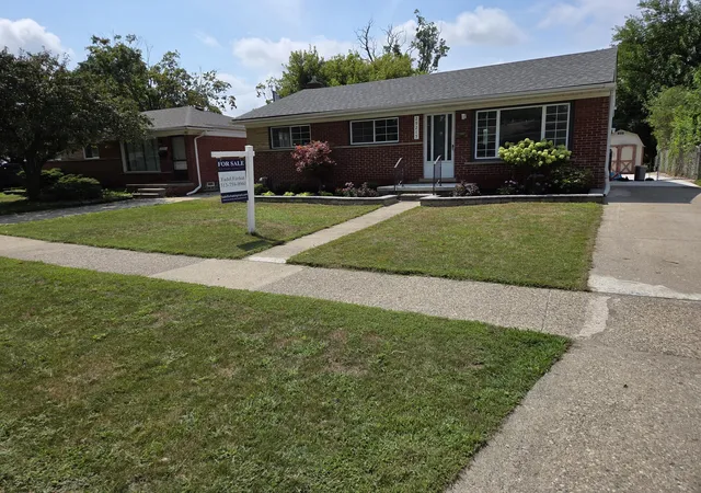 Photo 1 of Single family home for sale at 29215 Badelt St, Westland, MI 48185 | MLS# 81026042799 | Listing updated on 2026-09-05
